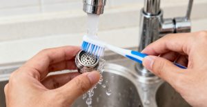 How to Unclog a Kitchen Faucet Aerator